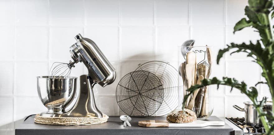 stand mixer machine Headerbeeld-tegels