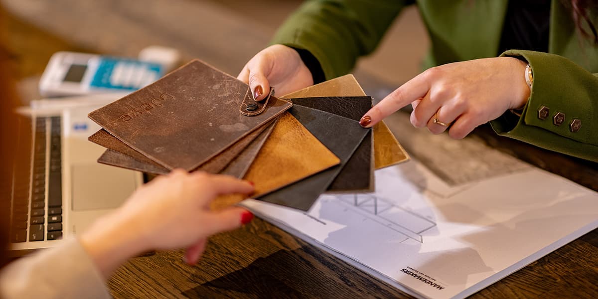 Materiaalkeuzes-tijdens-adviesgesprek-Mandemakers