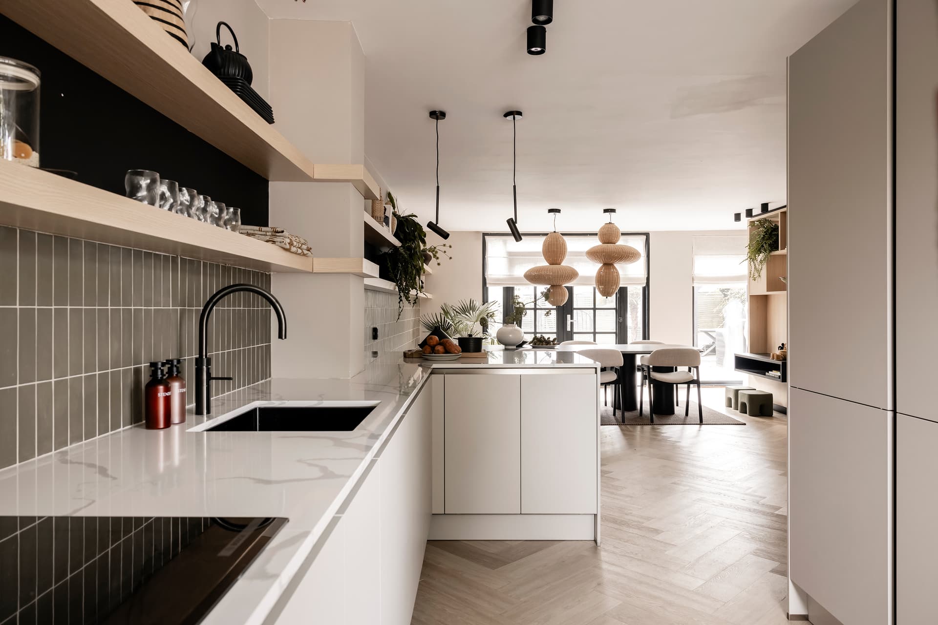Headerafbeelding-vtwonen-binnenkijker-gorinchem.jpg Moderne leefkeuken